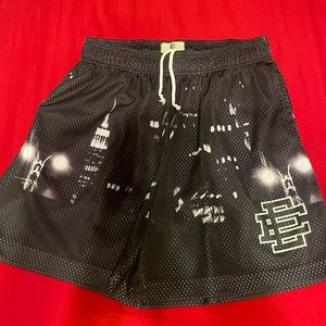 Eric Emanuel “Black Skyline” EE Basic Short
